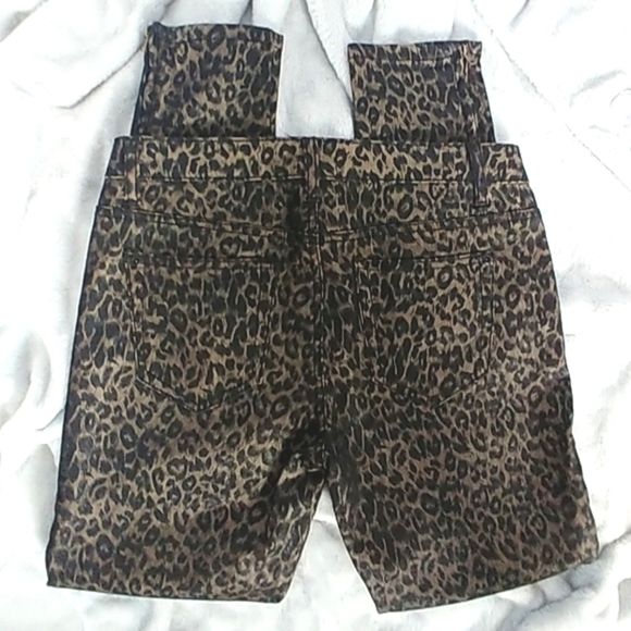 Forever 21 Premium Denim Cheetah Animal Print Jeans Pants - Picture 3 of 5